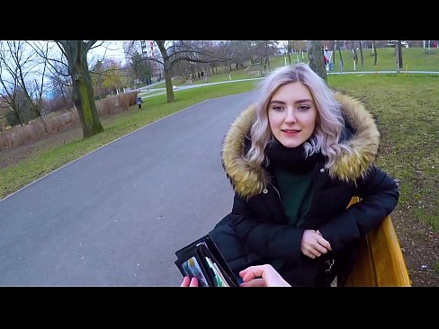 ❤️ Ingoia la sborra calda di uno sconosciuto per soldi - pompino nel parco di Eva Elfie ❤️ Porno belloal it.bestsexporno.ru ❤️